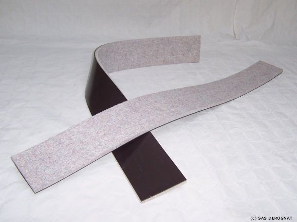 BANDE DE PROTECTION FEUTRE AIMANTEE POUR FOURCHES DE CHARIOT * PIECE