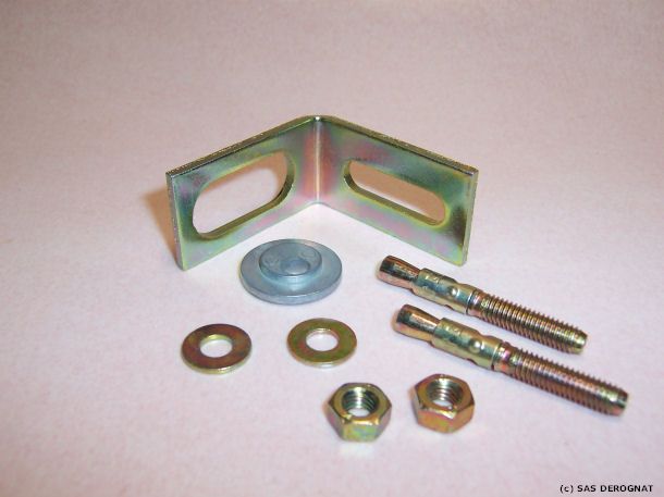 EQUERRE REGLABLE PETIT MODELE A RONDELLE 45 x 45 x 24 mm ep 3,2mm AVEC CHEVILLES