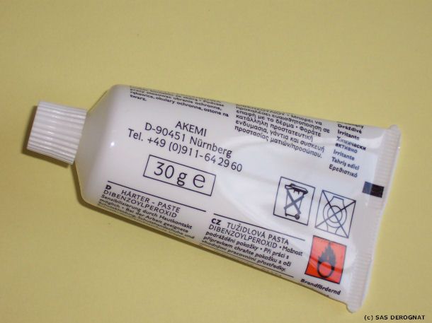 MASTIC AKEMI * REACTIF PETIT MODELE 30 GR SEUL* 30406