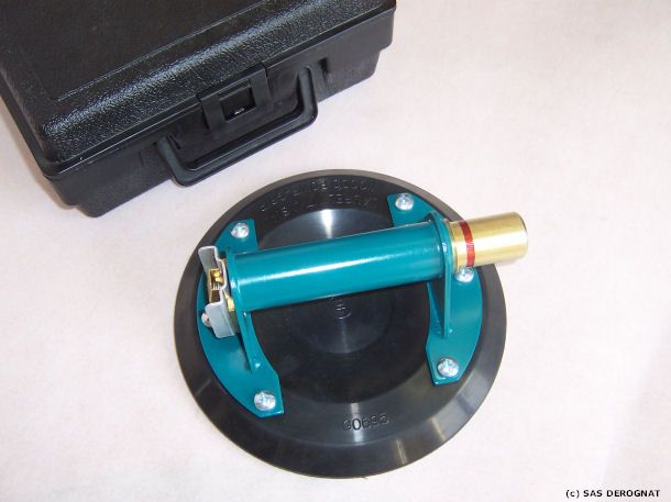 VENTOUSE A PISTON CORPS ACIER D200 COFFRET * CAPACITE 100 KG