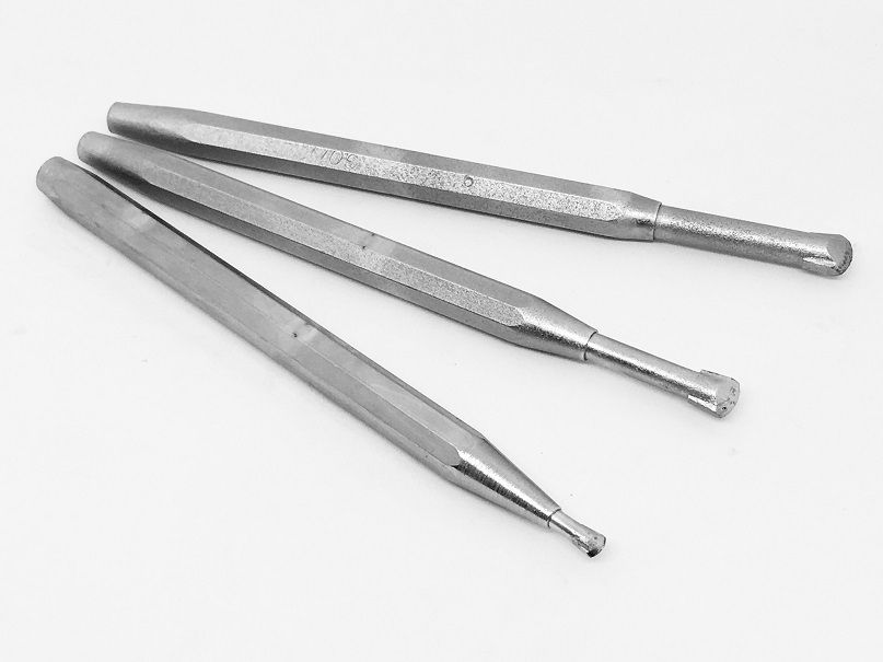 GOLIA / TAMPONNOIR A MAIN CARBURE