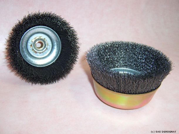 BROSSE SOUCOUPE