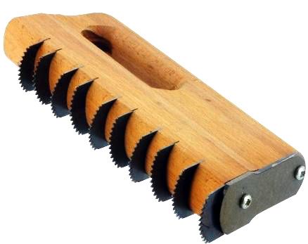 J/CHEMIN DE FER ROND A DENTS