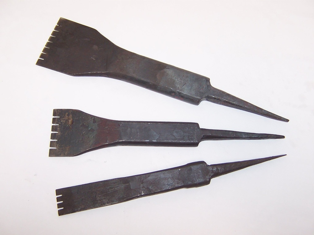 PIERRE TENDRE / CISEAU DENTS PLATES