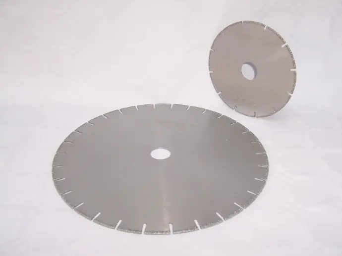 DISQUE DIAMANT SECTEUR MARBRE