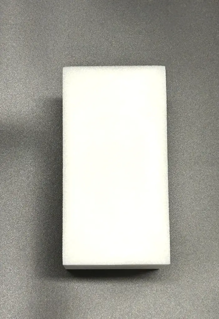 EPONGE CIMENTIER BLANCHE 150 x 100 x 80 mm