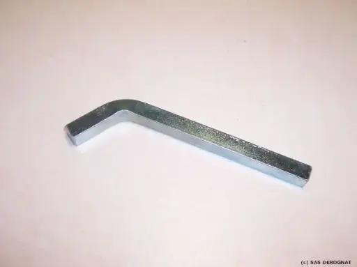 [CLE134100] CLE ECROU SERRAGE PAPIER * P289