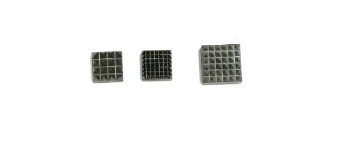 [DESTOCK072] DESTOCKAGE / BOUCHARDE CARRE 40X40 16 DENTS ALESAGE 20 
